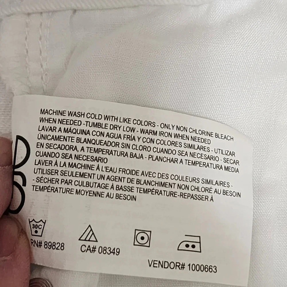 2 Gloria Vanderbilt Women's 12 Amanda Jeans Lot White Slimming Stretch - Nice! - Picture 9 of 11